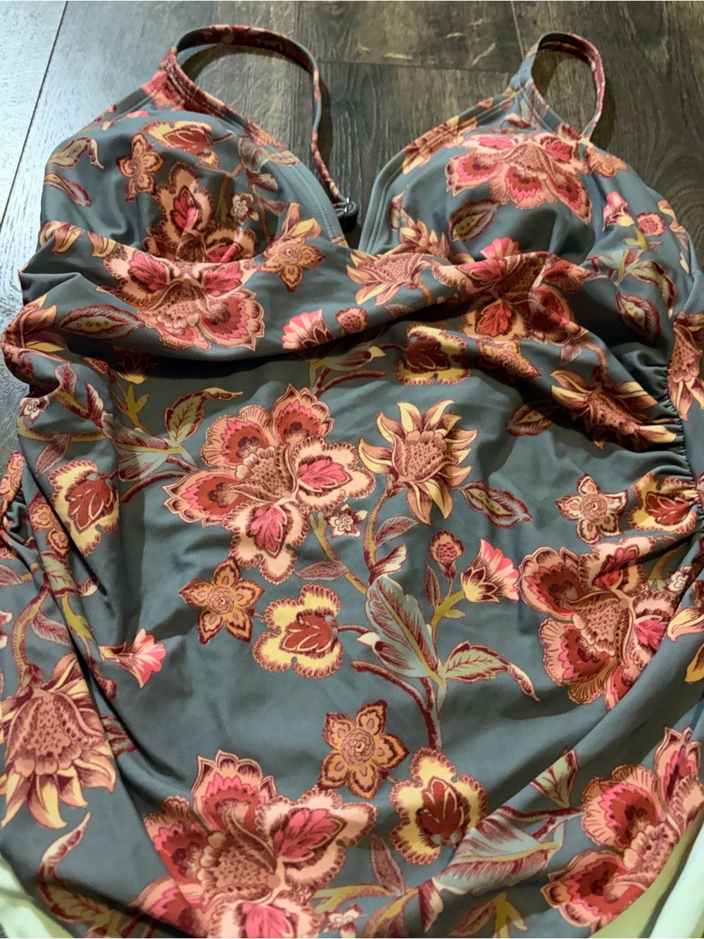 Cupshe Floral One-Piece Swimsuit in Slate Blue and Pink - Picture 3 of 5